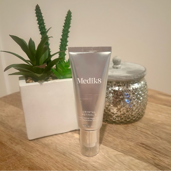 Medik8 Crystal Retinal 3 Night Serum 🆕 Better than Retinol💥 - Picture 2 of 9